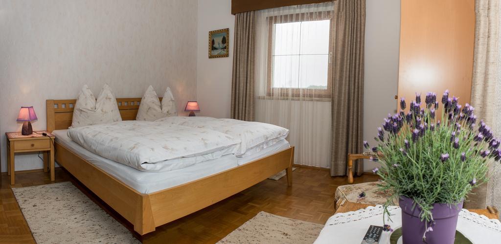 Kreuzhof Seefeld Зеефельд в Тироле Номер фото