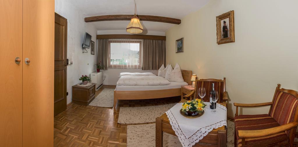 Kreuzhof Seefeld Зеефельд в Тироле Номер фото